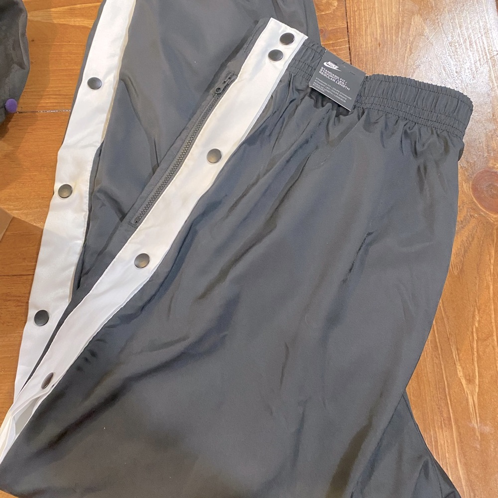 2 pairs of Nike tear away button down pants xl new